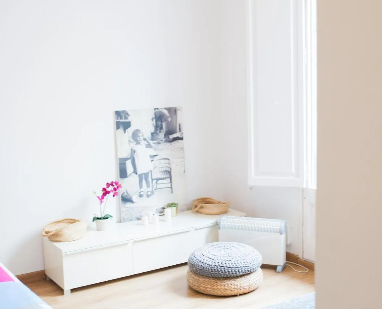 Central Apartment In Sant Antoni Barcelona Spain