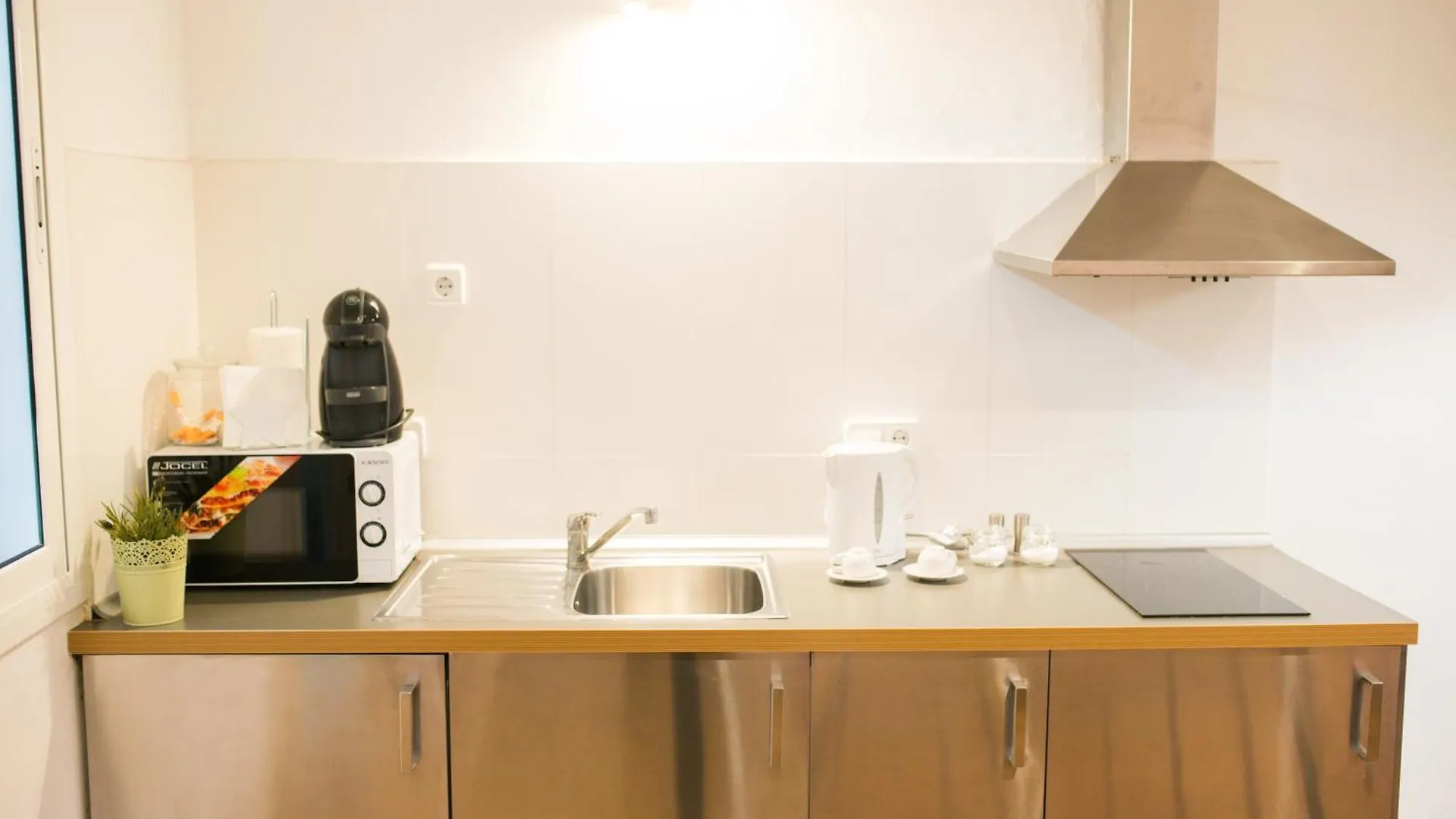 Central Apartment In Sant Antoni Barcelona